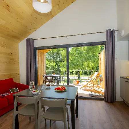 Village Les Lambrilles La Bastide-de-Sérou