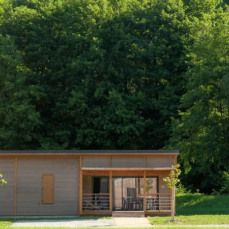 Village Les Lambrilles Ξενοδοχείο